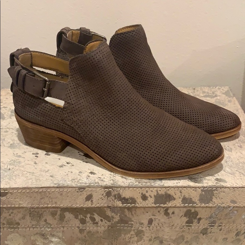 Brown suede Dolce Vita booties